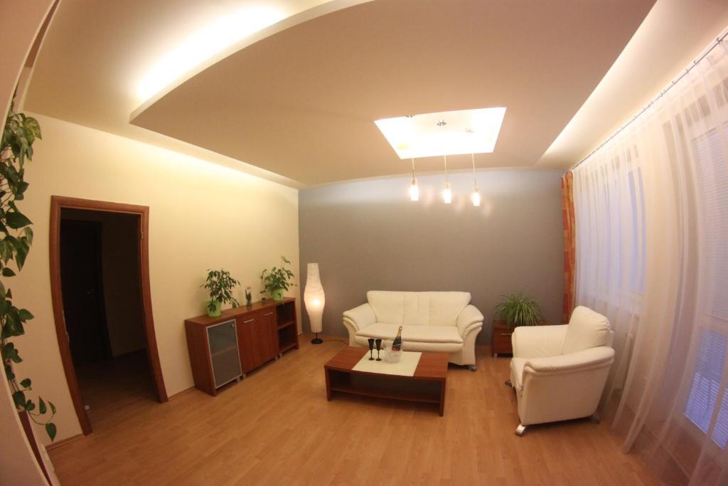 Penzion Le Monde Hotell Bardejov Exteriör bild