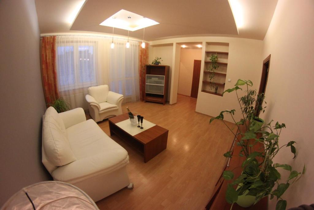 Penzion Le Monde Hotell Bardejov Exteriör bild
