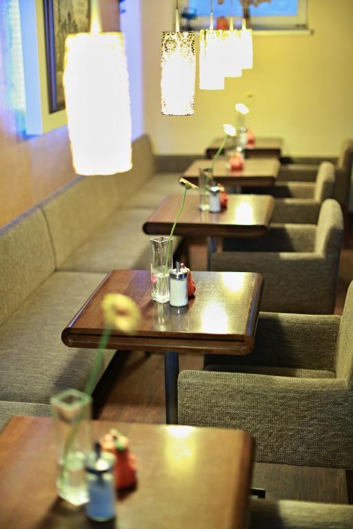 Penzion Le Monde Hotell Bardejov Exteriör bild